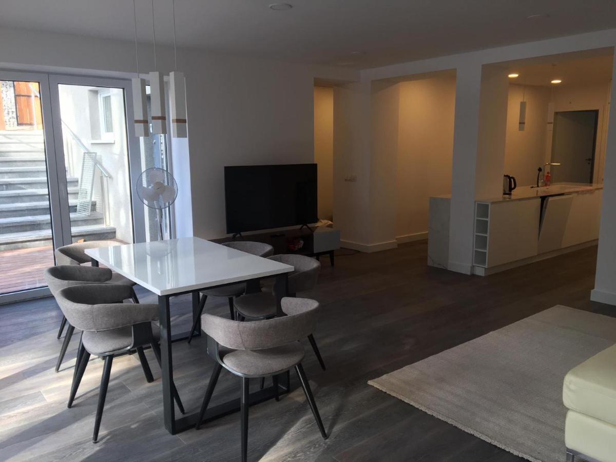 Luksusowy Apartament Pod Lasem, Otwock -Shared Garden, Sauna, Wood Hot Tub! Hot Tub Seasonal! Экстерьер фото